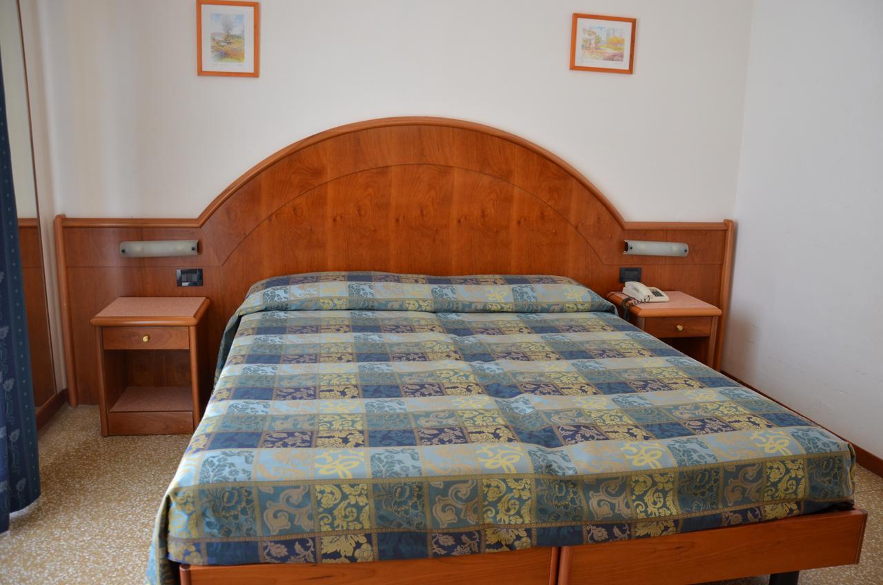 Hotel Lorenzo Celle Ligure Zewnętrze zdjęcie